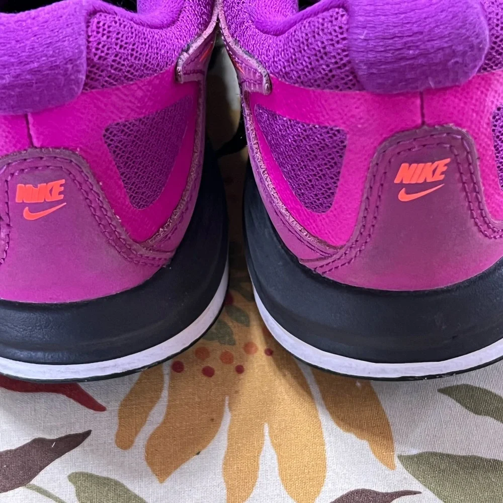Nike Dual Fusion X Running Training Shoe Womens Size 7.5 709501-008 Black Purple